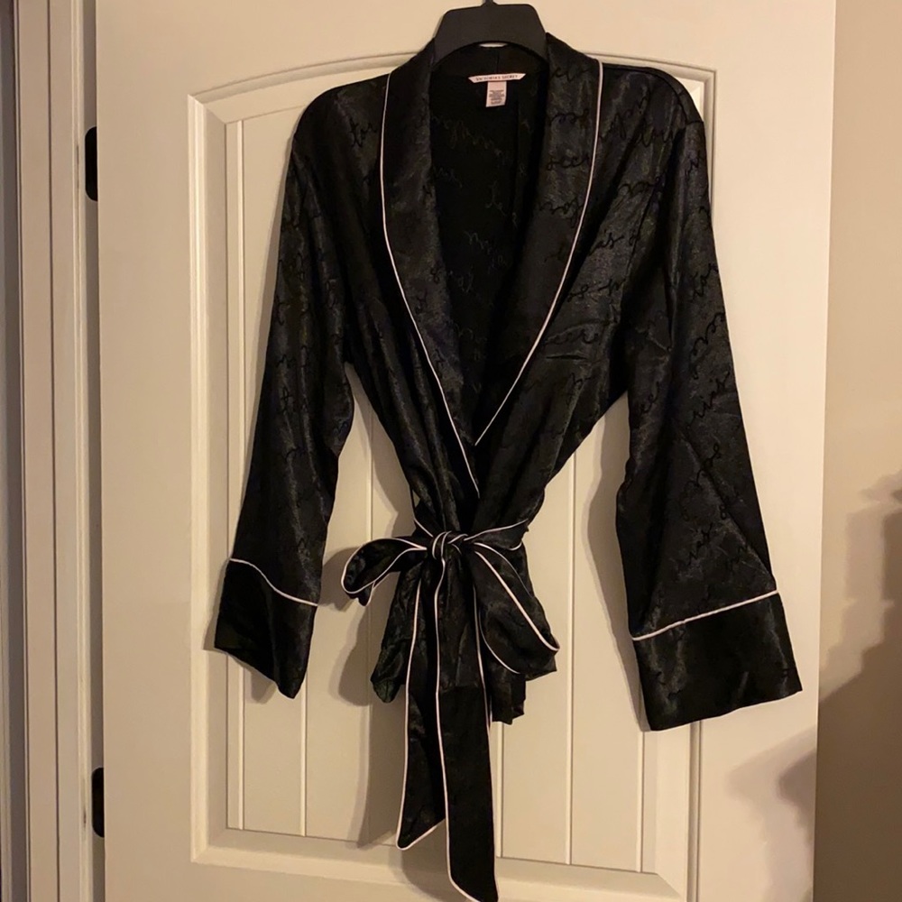 VS Lux Sleep Top